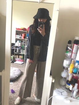 「Apple（-）のアイテム（Others、ブラック系）」を使った、黃以葯さん（レディース・155cm）の夏コーディネート