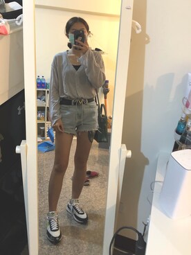 「MCM（エムシーエム）のアイテム（Belt、ブラック系）」を使った、黃以葯さん（レディース・155cm）の夏コーディネート