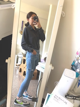 「Apple（-）のアイテム（Analog watches、ブラック系）」を使った、黃以葯さん（レディース・155cm）の秋コーディネート