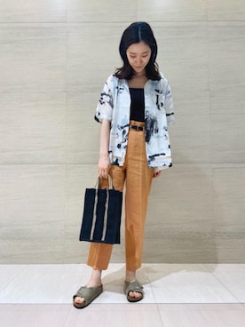 上村奈央さん（レディース・165cm）の夏コーディネート