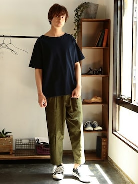 「NIIRUS（ニールス）のアイテム」を使った、JIGGYS SHOP PRESSさん（メンズ・180cm）の春コーディネート