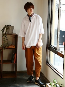 「NIIRUS（ニールス）のアイテム」を使った、JIGGYS SHOP PRESSさん（メンズ・180cm）の春コーディネート