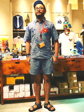 「アイテム（サンダル）」を使った、goslowcaravan  そうちゃんさん（メンズ・179cm）の夏コーディネート