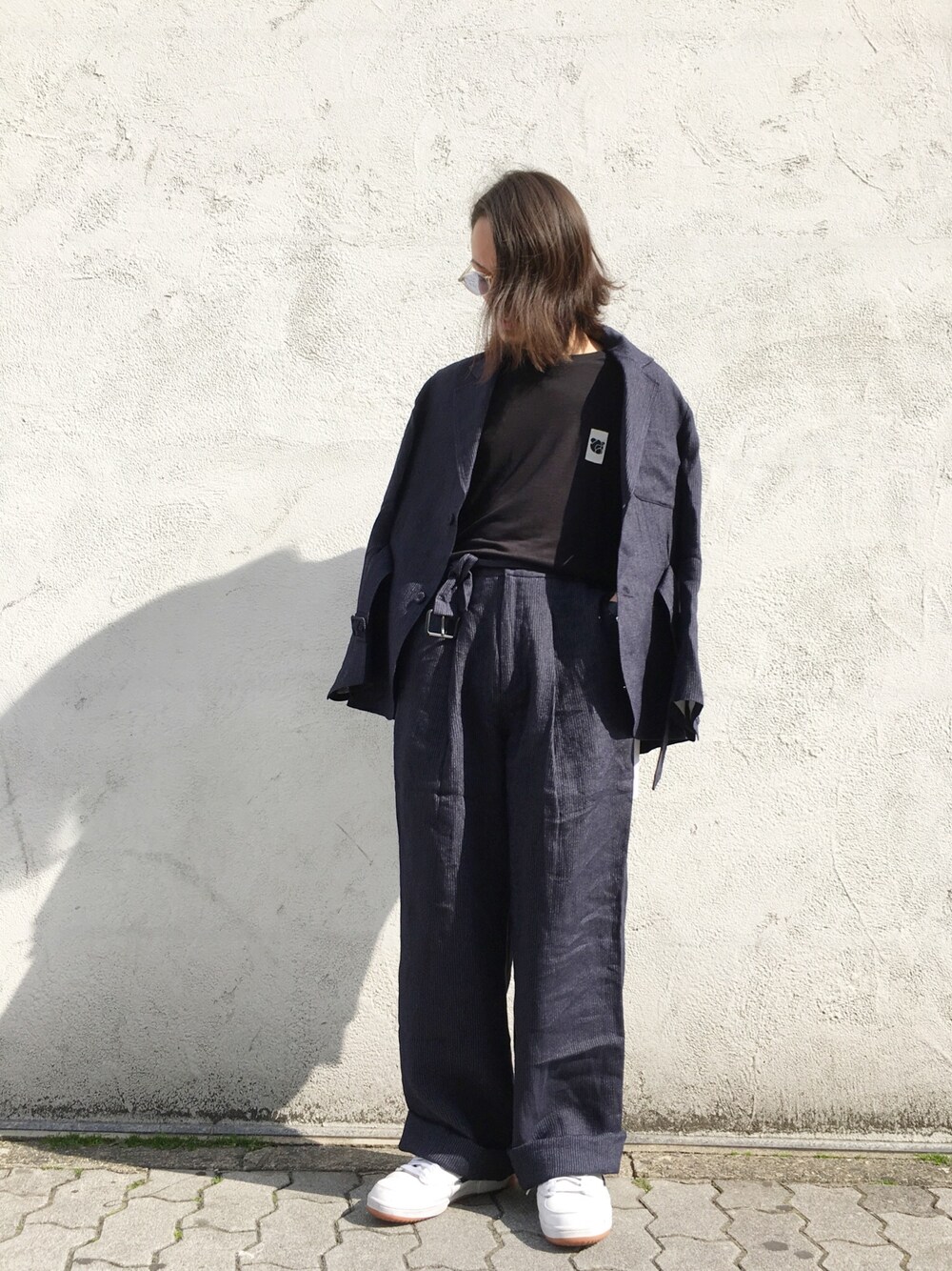 「オトナカジュアル、きれいめカジュアル、TONSURE、Martin Margiela、adsr、LHP名古屋、LHP」｜「TONSUREのアイテム（スラックス、ブルー系）」を使った、kazuya muraiさん（メンズ・168cm）の春コーディネートの1枚目の写真