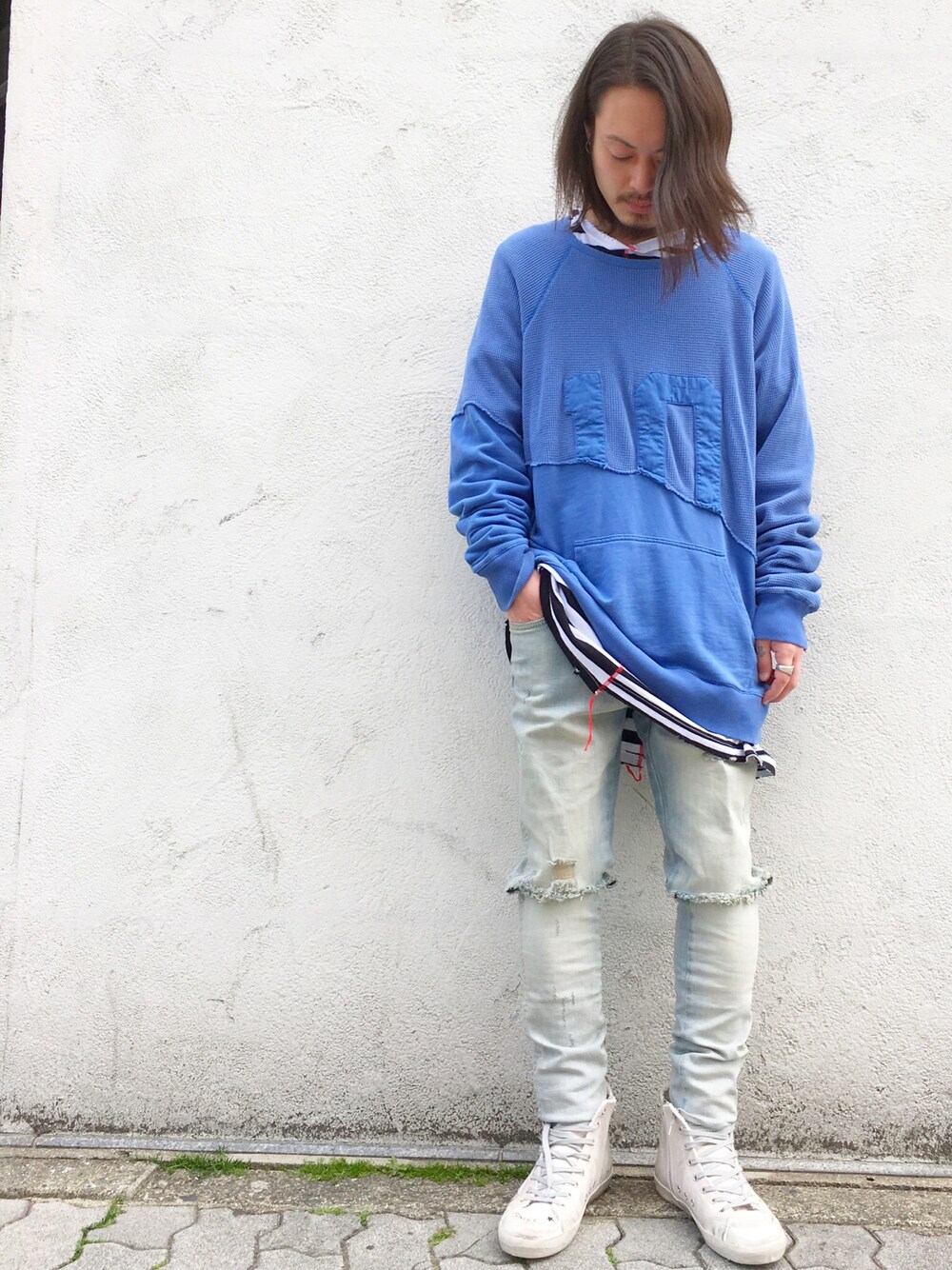 「GOLDEN GOOSE、LHP、休日スタイル、春コーデ、カジュアルコーデ、REPRESENT、LHP名古屋、greg lauren」｜「L.H.Pのアイテム（スニーカー、ホワイト系）」を使った、kazuya muraiさん（メンズ・168cm）の春コーディネートの1枚目の写真