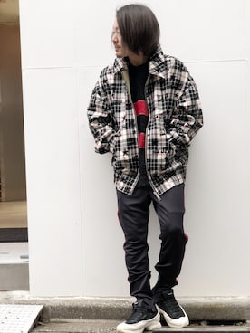 「DANKE SCHON（ダンケシェーン）のアイテム（トップス）」を使った、kazuya muraiさん（メンズ・168cm）の秋コーディネート