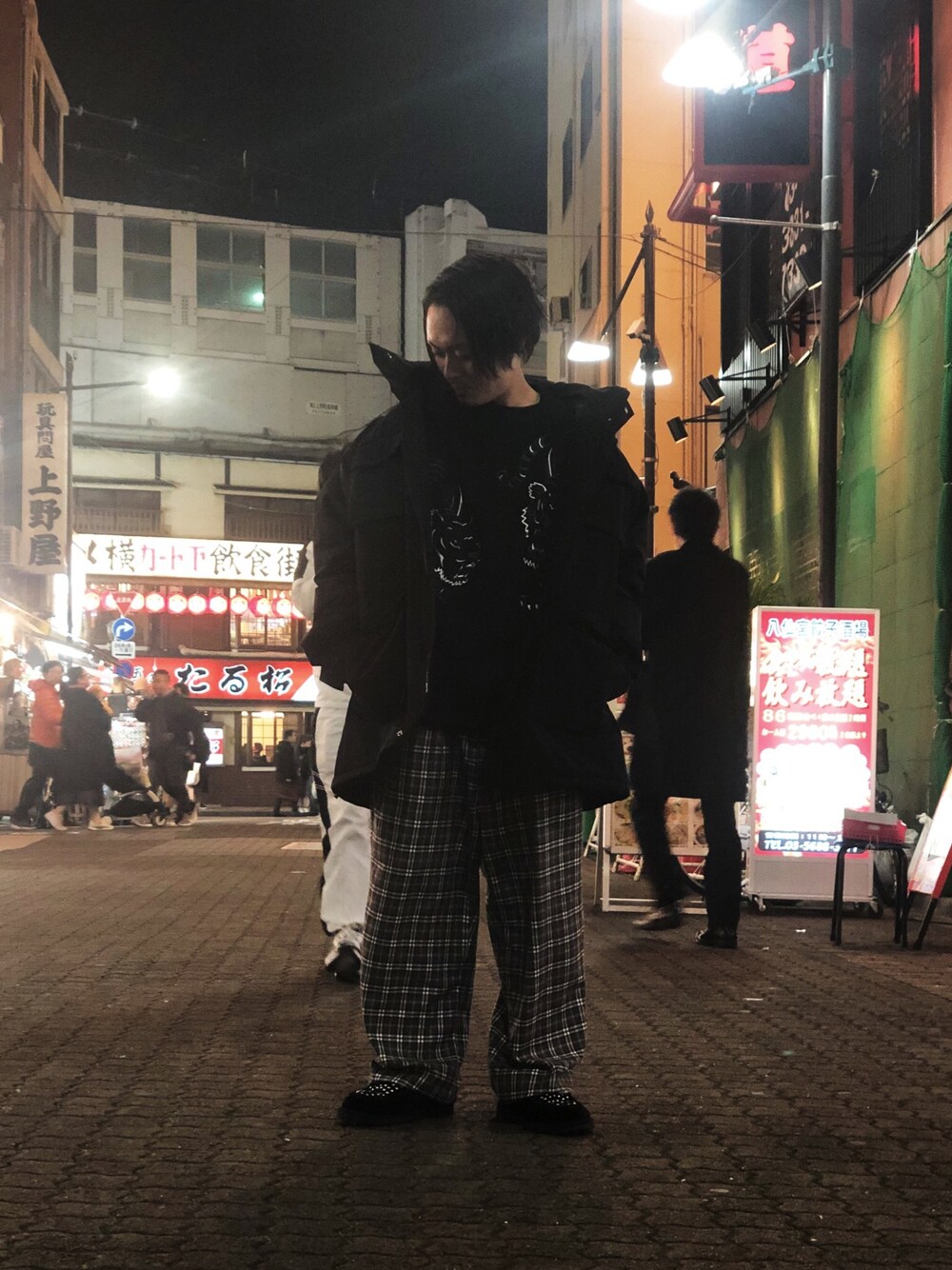 「冬コーデ、KENZO、Xmas、クリスマス、ダウンジャケット、WHITELAND BLACKBURN、flagstuff、LHP、LHP上野、上野」｜「FLAGSTUFFのアイテム（パンツ、その他）」を使った、kazuya muraiさん（メンズ・168cm）の冬コーディネートの1枚目の写真
