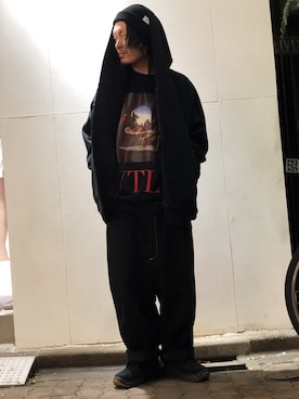 「WHITELAND（ホワイトランド）のアイテム（Tシャツ/カットソー）」を使った、kazuya muraiさん（メンズ・168cm）の春コーディネート