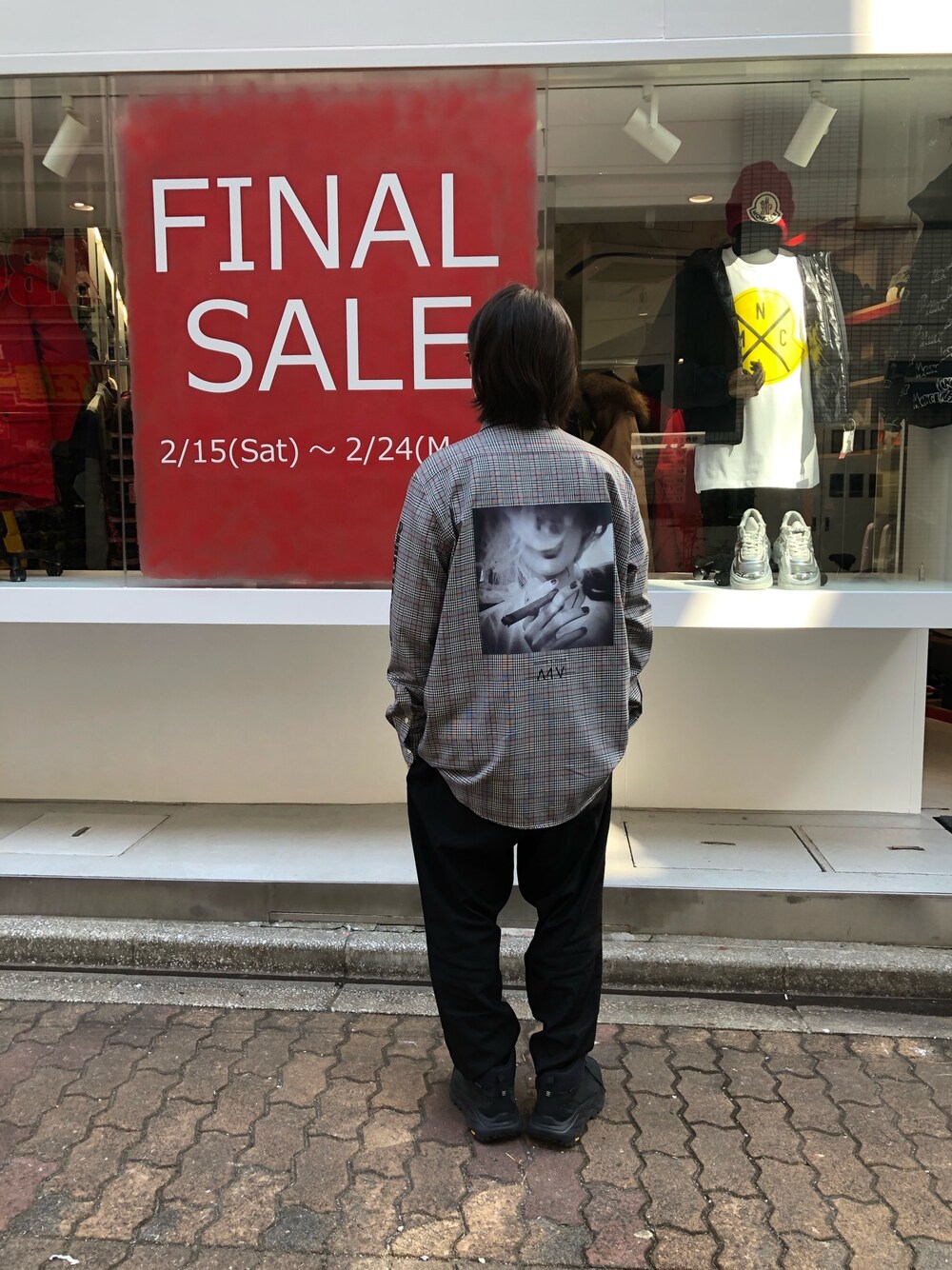 「LHP、大人カジュアル、休日スタイル、キレイめ、シャツスタイル、上野、A4A、LHP上野」｜「L.H.PのA4A/エーフォーエー/NIGHT GLOW SHIRTS/ナイトグロープリントチェックシャツ（シャツ/ブラウス、レッド系）」を使った、kazuya muraiさん（メンズ・168cm）の冬コーディネートの1枚目の写真