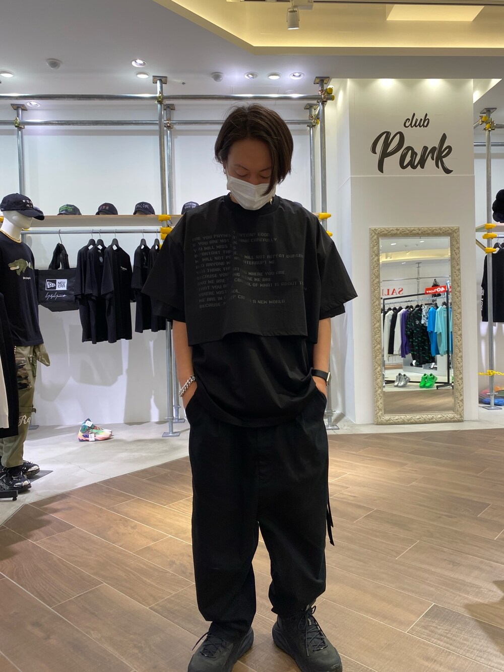 「カジュアル、シンプル、ブラック、夏、黒、LHP、Danke schon、ootd、名古屋パルコ、lhp名古屋PARCO」｜「DANKE SCHONのDankeSchon/ダンケシェーン/シルケットレイヤーTシャツ（Tシャツ/カットソー、ブラック系）」を使った、kazuya muraiさん（メンズ・168cm）の夏コーディネートの1枚目の写真