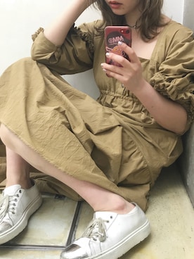 「Dr. Martens（ドクターマーチン）のアイテム（スニーカー、ホワイト系）」を使った、yuiさん（レディース・167cm）の夏コーディネート