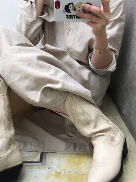 「MOUSSY（マウジー）のCOWBOY BOOTS（ブーツ、ホワイト系）」を使った、yuiさん（レディース・167cm）の冬コーディネート