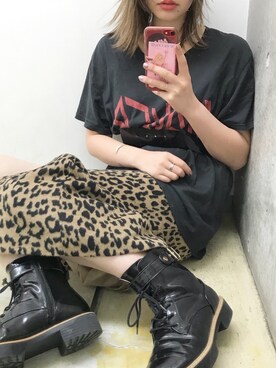 「MOUSSY（マウジー）のLEOPARD LONG SKIRT（スカート、ブラウン系）」を使った、yuiさん（レディース・167cm）の秋コーディネート