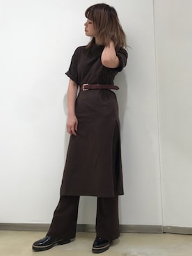 「MOUSSY（マウジー）のOVER SILHOUETTE LONG TOP（Tシャツ/カットソー、ブラウン系）」を使った、yuiさん（レディース・167cm）の秋コーディネート