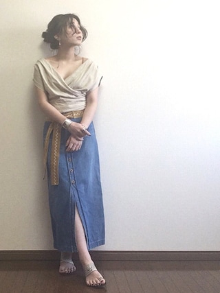 NOWOSのデニムスカートを使った人気ファッションコーディネート - WEAR