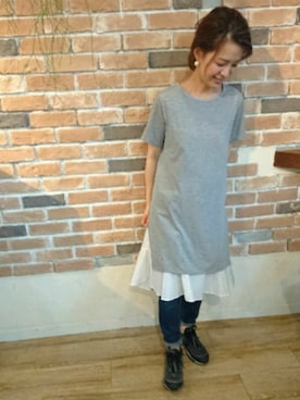 「petite robe noire（プティローブノアー）の＜petite robe noire（プティローブノアー）＞コットンパール 18mm ピアス（ピアス（両耳用））」を使った、ユリさん（レディース・150cm）の夏コーディネート