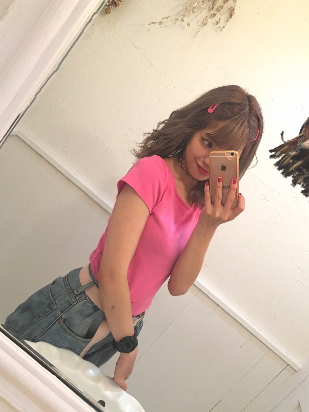 「summer、デニム、ピンク」｜「usedのアイテム（Tシャツ/カットソー、ピンク系）」を使った、rinasuさん（レディース・163cm）の夏コーディネートの1枚目の写真