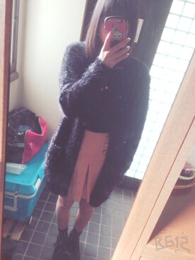 「Honeys（ハニーズ）のアイテム（Tシャツ/カットソー、ブラック系）」を使った、Kakka➳ さん（レディース）の冬コーディネート