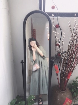 「Maison de FLEUR（メゾンドフルール）のアイテム（財布/小物）」を使った、フラワー 花さん（レディース・162cm）の夏コーディネート