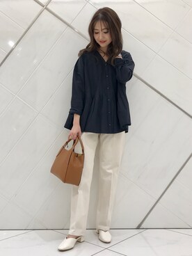 「URBAN RESEARCH DOORS（アーバンリサーチドアーズ）のハイライズデニムパンツ（デニムパンツ）」を使った、井上　裕美さん（レディース・158cm）の春コーディネート