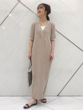 「KIN（キン）のアイテム」を使った、井上　裕美さん（レディース・158cm）の春コーディネート