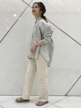 「URBAN RESEARCH DOORS（アーバンリサーチドアーズ）のハイライズデニムパンツ（デニムパンツ）」を使った、井上　裕美さん（レディース・158cm）の春コーディネート