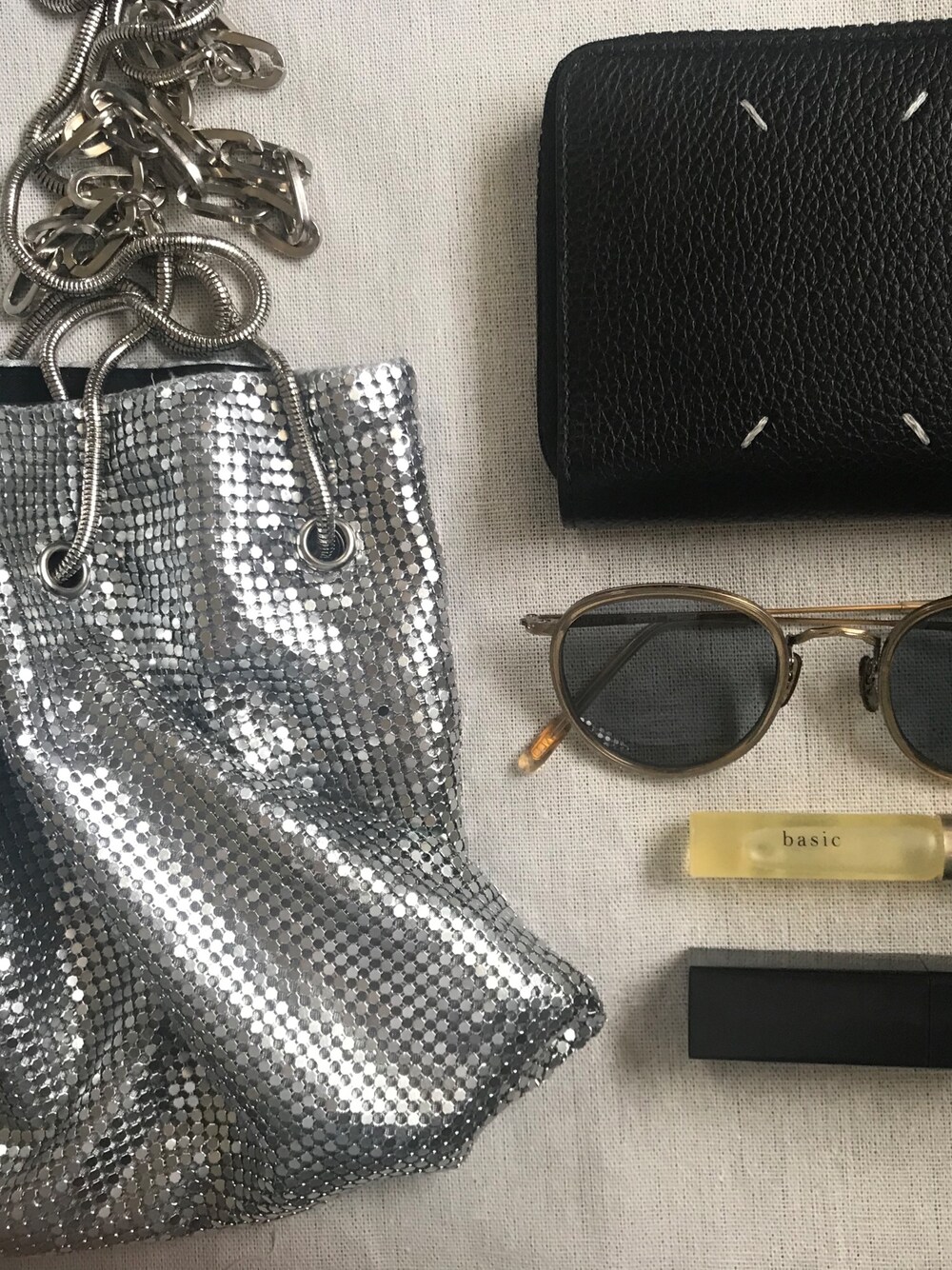 「ビゴター、BIGOTRE、オリバーピープルズ、OLIVER PEOPLES、セルヴォーク、celvoke」｜「bigotreのアイテム（バッグ、シルバー系）」を使った、Kayoko Kashimaさん（レディース・162cm）の夏コーディネートの1枚目の写真
