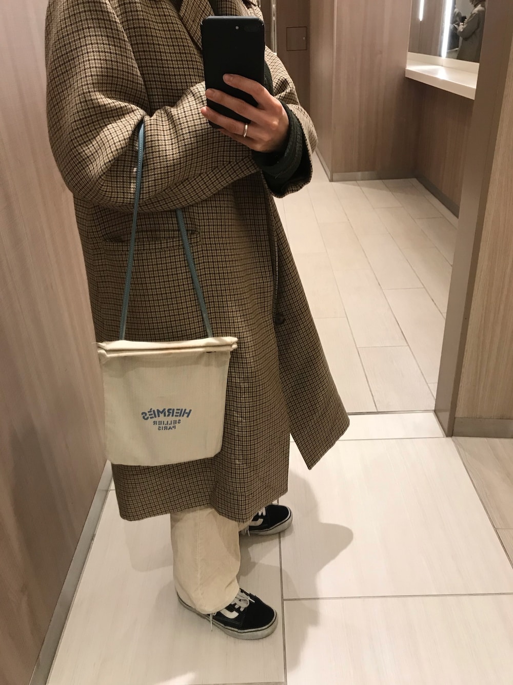 コーデのアクセントに♪【HERMES】ショルダーバッグ アリーヌ 210.jpg