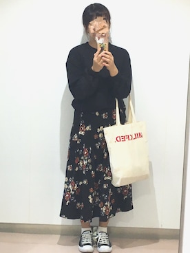 「lily of the valley（リリーオブザバレイ）のアイテム」を使った、みことさん（レディース・158cm）の秋コーディネート