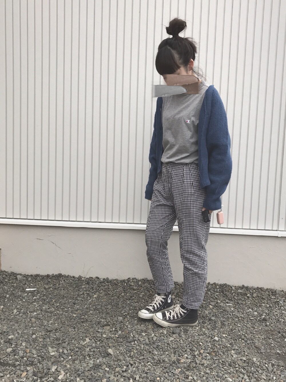 「スポーツMIX'18秋、秋コーデ、プチプラコーデ、休日スタイル、コンバース、低身長、Tシャツ、ママコーデ、GU、カジュアル」｜「ChampionのWEGO/Champion刺繍Tシャツ（Tシャツ/カットソー、グレー系）」を使った、YASI⑅◡̈さん（レディース・154cm）の秋コーディネートの1枚目の写真