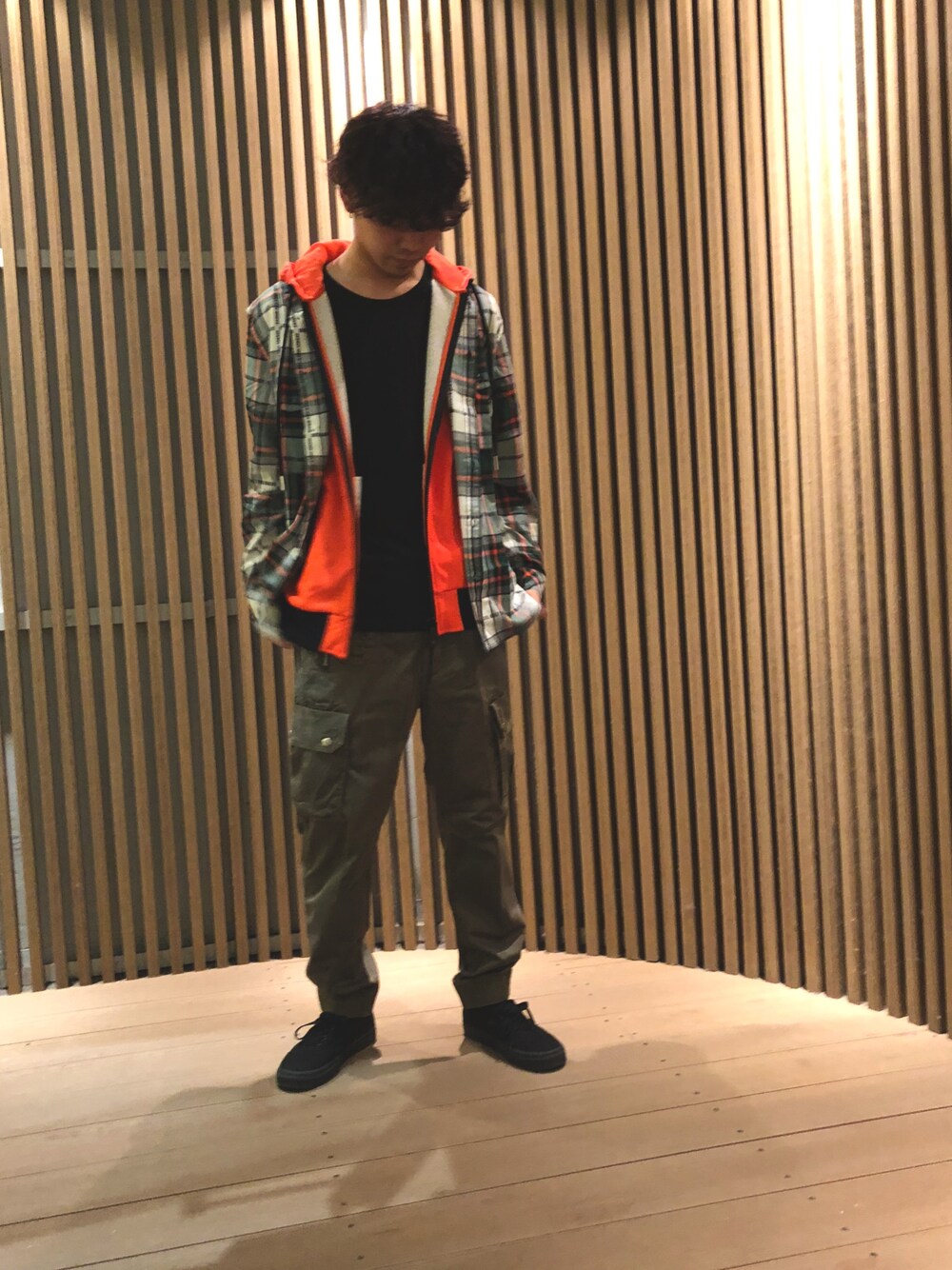 「Diesel、diesel福岡、カジュアル、秋コーデ、カジュアルコーデ」｜「DIESELのメンズ シャツ デザインチェックシャツ（シャツ/ブラウス、グリーン系）」を使った、aose shimoideさん（メンズ・170cm）の夏コーディネートの1枚目の写真