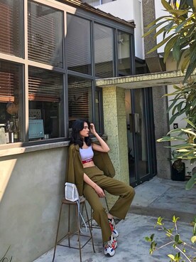 「アイテム（スーツパンツ）」を使った、tingさん（レディース・172cm）の秋コーディネート