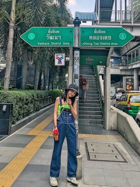 「Mania（マニア）のアイテム」を使った、tingさん（レディース・172cm）の秋コーディネート