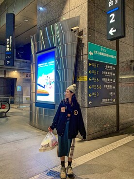 「OVERKILL inc.（オーバーキル）のアイテム」を使った、tingさん（レディース・172cm）の冬コーディネート