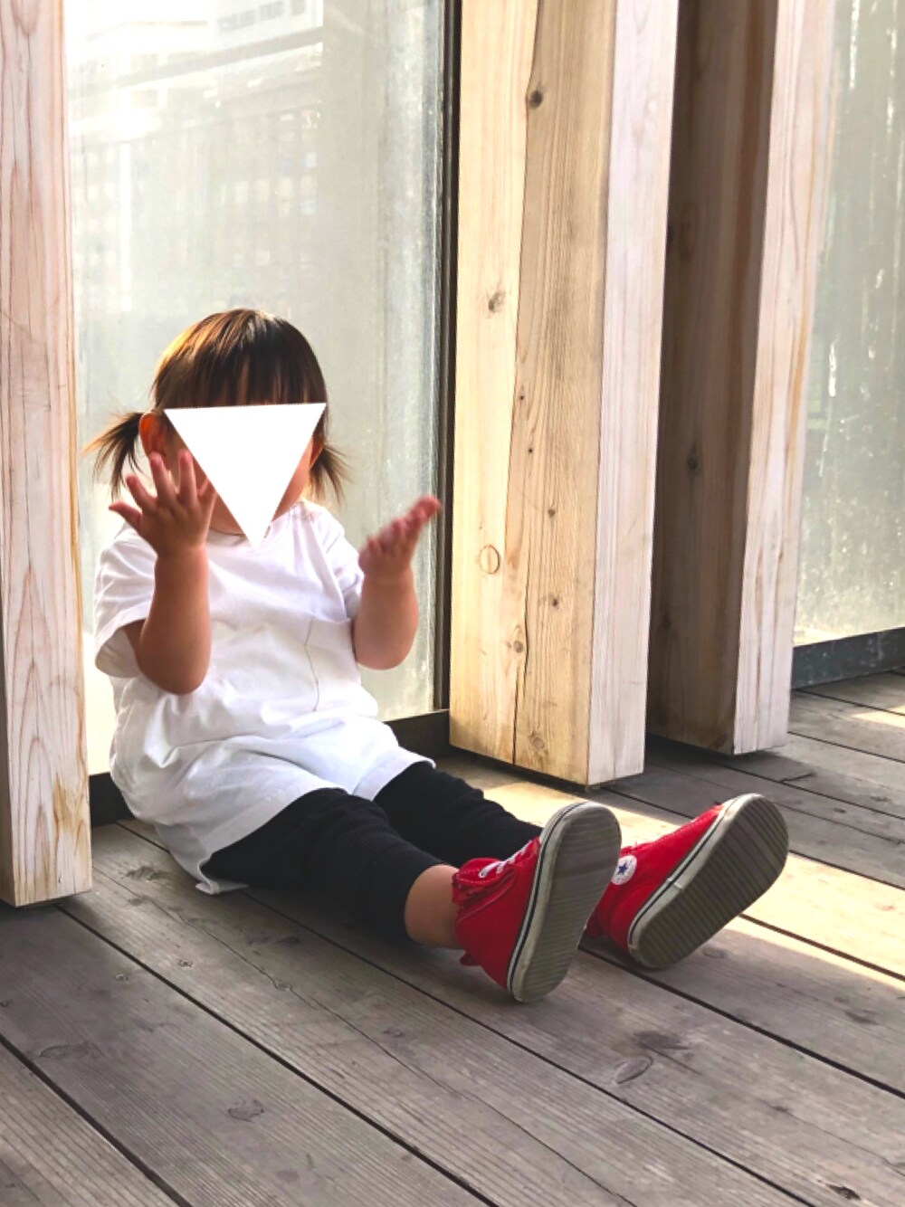 「カジュアル、ワンピース、おんなのこ、2歳、Tシャツワンピ、ツインテール」｜「BRANSHESのビッグシルエット半袖ワンピース（ワンピース、ホワイト系）」を使った、co_riさん（キッズ・80cm）の夏コーディネートの1枚目の写真