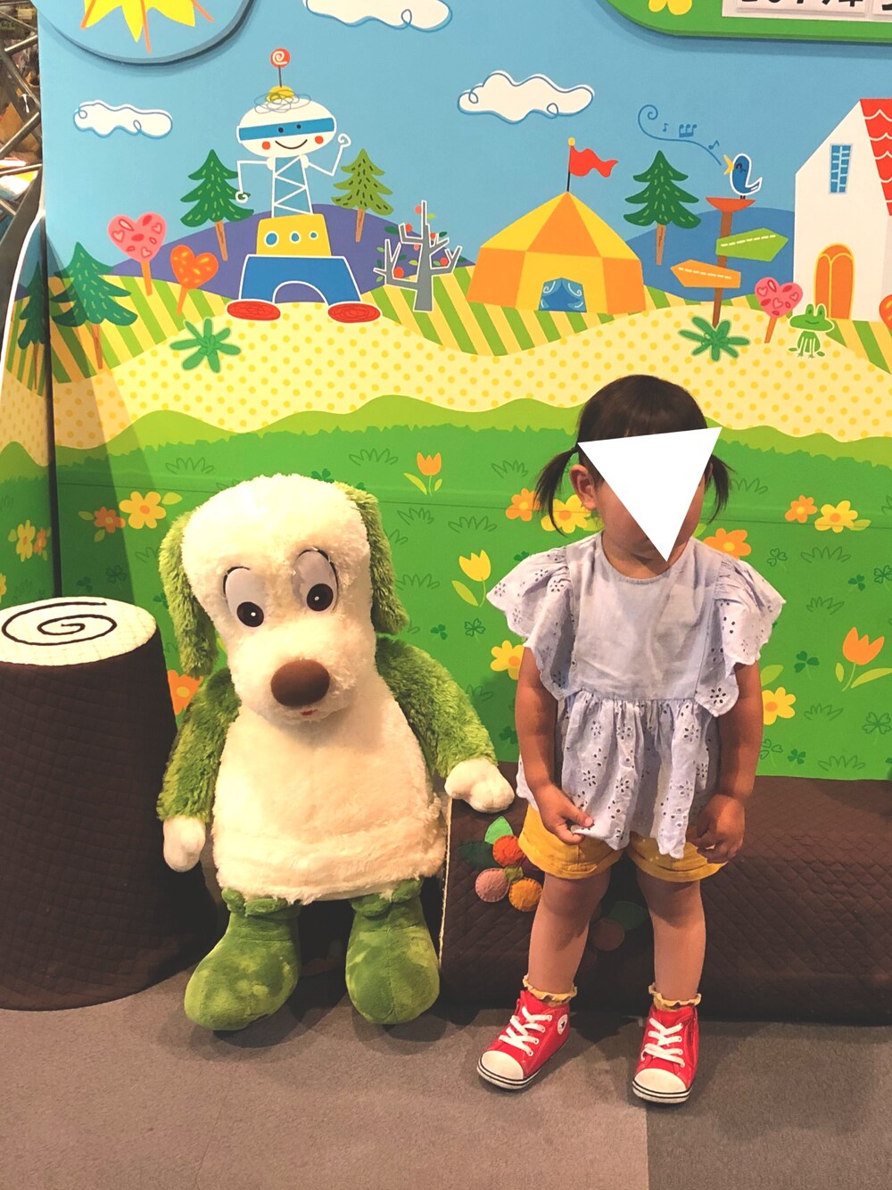 「夏コーデ、女の子コーデ、キッズ、ショートパンツ、カジュアルコーデ、2歳、converse、ZARA」｜「ZARA KIDSのアイテム（シャツ/ブラウス、ブルー系）」を使った、co_riさん（キッズ・80cm）の夏コーディネートの1枚目の写真