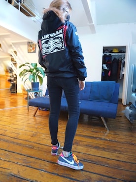 「AIRWALK（エアウォーク）のアイテム（ジャケット/アウター）」を使った、anzieさん（レディース・170cm）の冬コーディネート