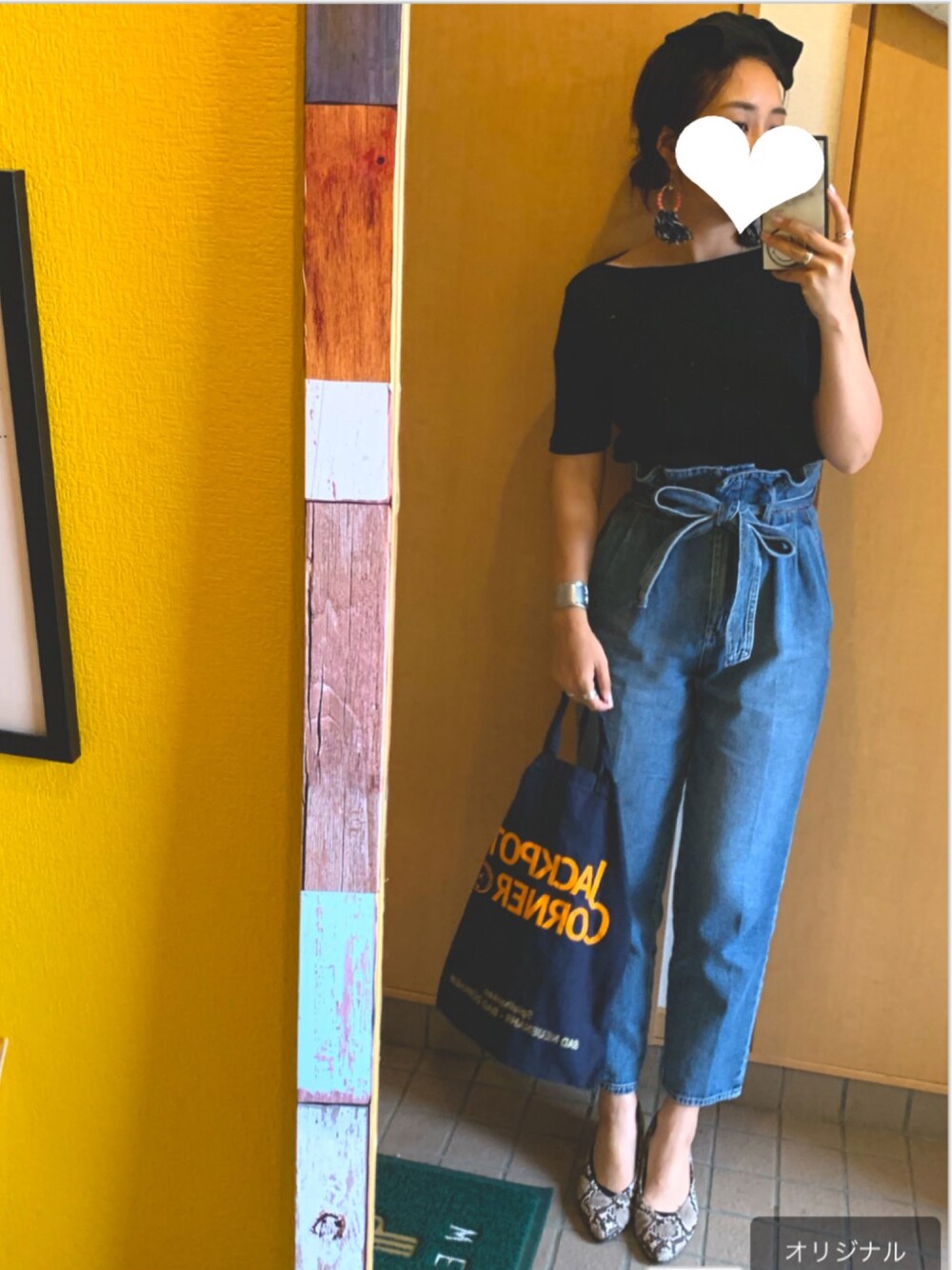 「ゆるコーデ、低身長、シンプルコーデ、デニムパンツ、パイソン柄、ootd、ユニクロコーデ、今日のコーデ、ハイウエストパンツ、ターバン」｜「UNIQLOのアイテム（Tシャツ/カットソー、ブラック系）」を使った、ku.bomiさん（レディース・156cm）の夏コーディネートの1枚目の写真