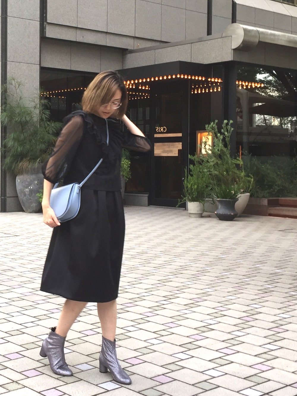「結婚式、結婚式二次会スタイル、ワンピース、パーティースタイル、STUDIOUS、STUDIOUS SELECT(STUDIOUS SELECT)、aquagirl、ハゴロモ撲滅宣言」｜「STUDIOUSの【aquagirl】《STUDIOUS別注》チュールブラウス＆ワンピセット（ワンピース、ブラック系）」を使った、Shizuka Natoriさん（レディース・165cm）の秋コーディネートの1枚目の写真