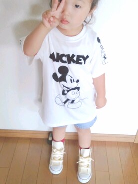 「CONVERSE（コンバース）のKIDS コンバース First☆Star ハイカット KHI（スニーカー、ホワイト系）」を使った、27coさん（キッズ）の冬コーディネート