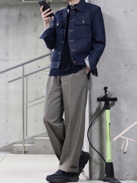 「秋のブラウンスタイル」｜「アイテム（デニムジャケット）」を使った、コウさん（メンズ・171cm）の秋コーディネート