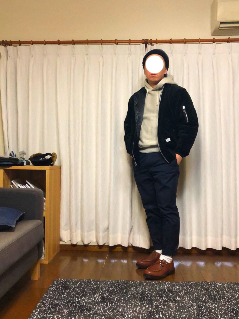 「伊勢丹セール、満足！」｜「BEDWIN & THE HEARTBREAKERSの【BEDWIN & THE HEARTBREAKERS】VELVETINE TYPE MA-1 JACKET "GUNDY"（MA-1、ブラック系）」を使った、カーボンさん（メンズ・172cm）の冬コーディネートの1枚目の写真