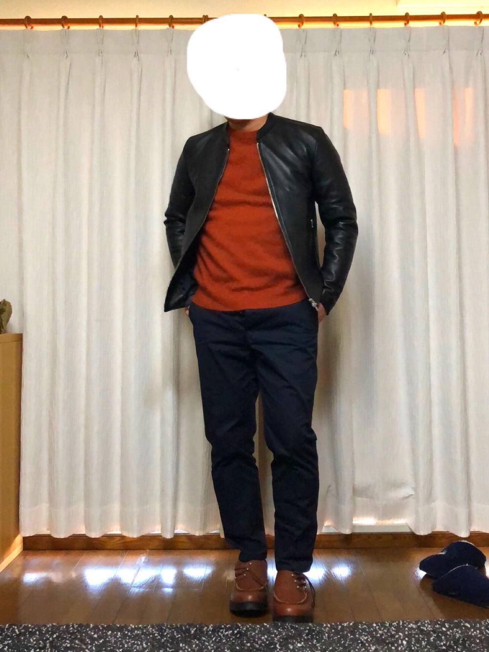 「LIDNMのLIDNM/リドム/ラムレザーシングルライダース（ライダースジャケット、ブラック系）」を使った、カーボンさん（メンズ・173cm）の冬コーディネートの1枚目の写真