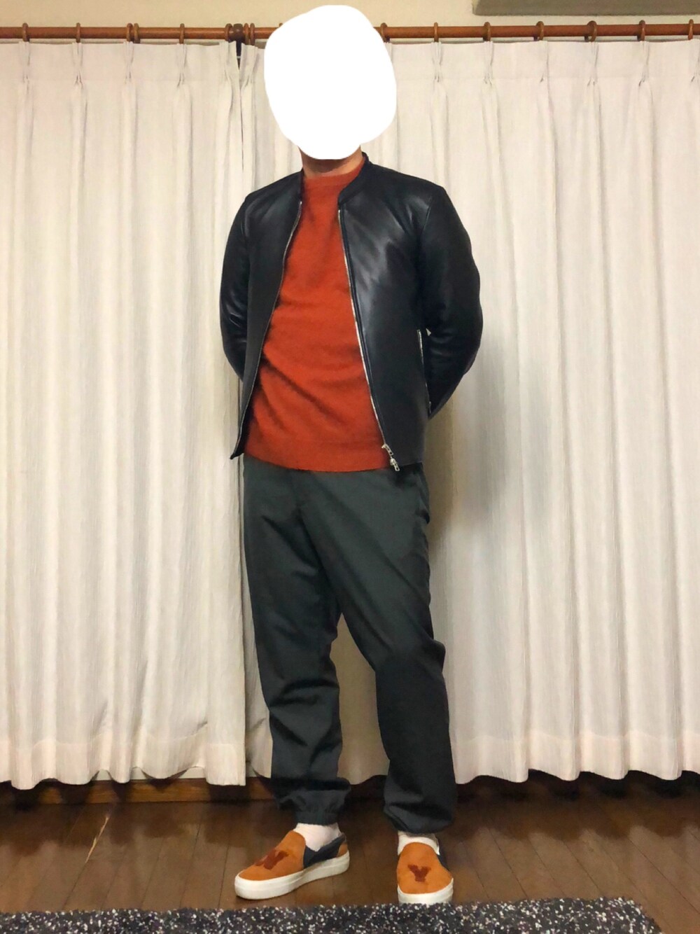 「LIDNMのLIDNM/リドム/ラムレザーシングルライダース（ライダースジャケット、ブラック系）」を使った、カーボンさん（メンズ・173cm）の冬コーディネートの1枚目の写真