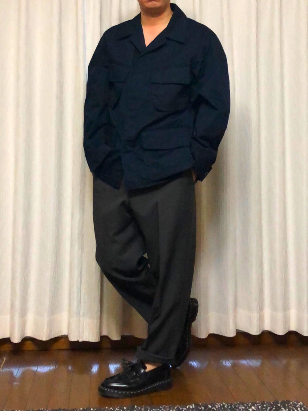 「UNIQLOのアイテム（ミリタリージャケット、ブラック系）」を使った、カーボンさん（メンズ・173cm）の冬コーディネートの1枚目の写真