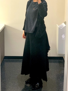 「Yohji Yamamoto（ヨウジヤマモト）のアイテム（カーディガン/ボレロ）」を使った、105koさん（レディース・165cm）の冬コーディネート