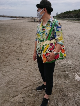 「Desigual（デシグアル）のアイテム（トップス）」を使った、chi さん（メンズ・167cm）の秋コーディネート