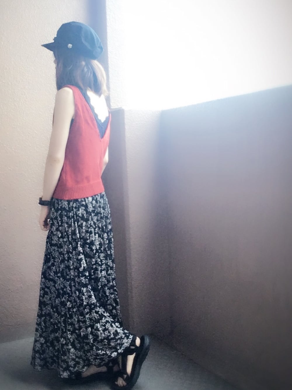 「カジュアルコーデ、夏コーデ、おしゃれさんと繋がりたい、低身長、黒、ラフ、スポサン、ママコーデ、スカート、ニットベスト」｜「WEGOのDISPARK/スラブニットタンクトップ（タンクトップ、レッド系）」を使った、みかんさん（レディース・148cm）の夏コーディネートの1枚目の写真