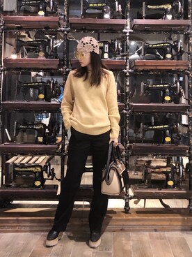 「Mo&Co.（モーアンドコー）のアイテム（チノパンツ）」を使った、MC babybearさん（レディース・165cm）の秋コーディネート