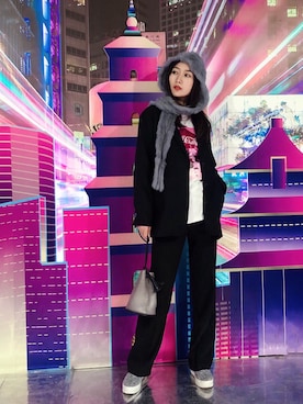 「Mo&Co.（モーアンドコー）のアイテム（スラックス）」を使った、MC babybearさん（レディース・165cm）の秋コーディネート